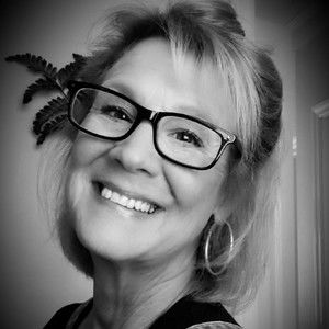 Meet your Posher, Nancy